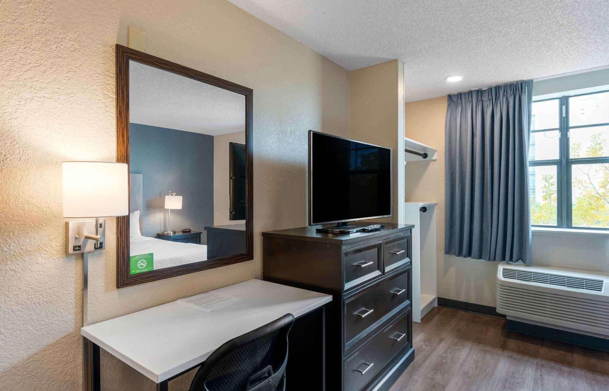 Extended Stay America Premier Suites - Miami - Airport - Doral - 87Th Avenue South Exterior foto